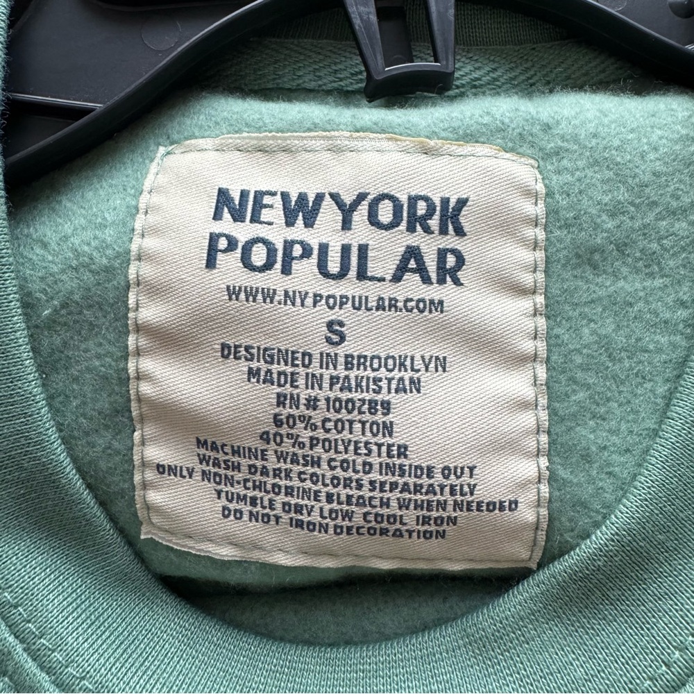 NWT Mystic Connecticut Crew Neck Sweatshirt - Picture 4 of 6